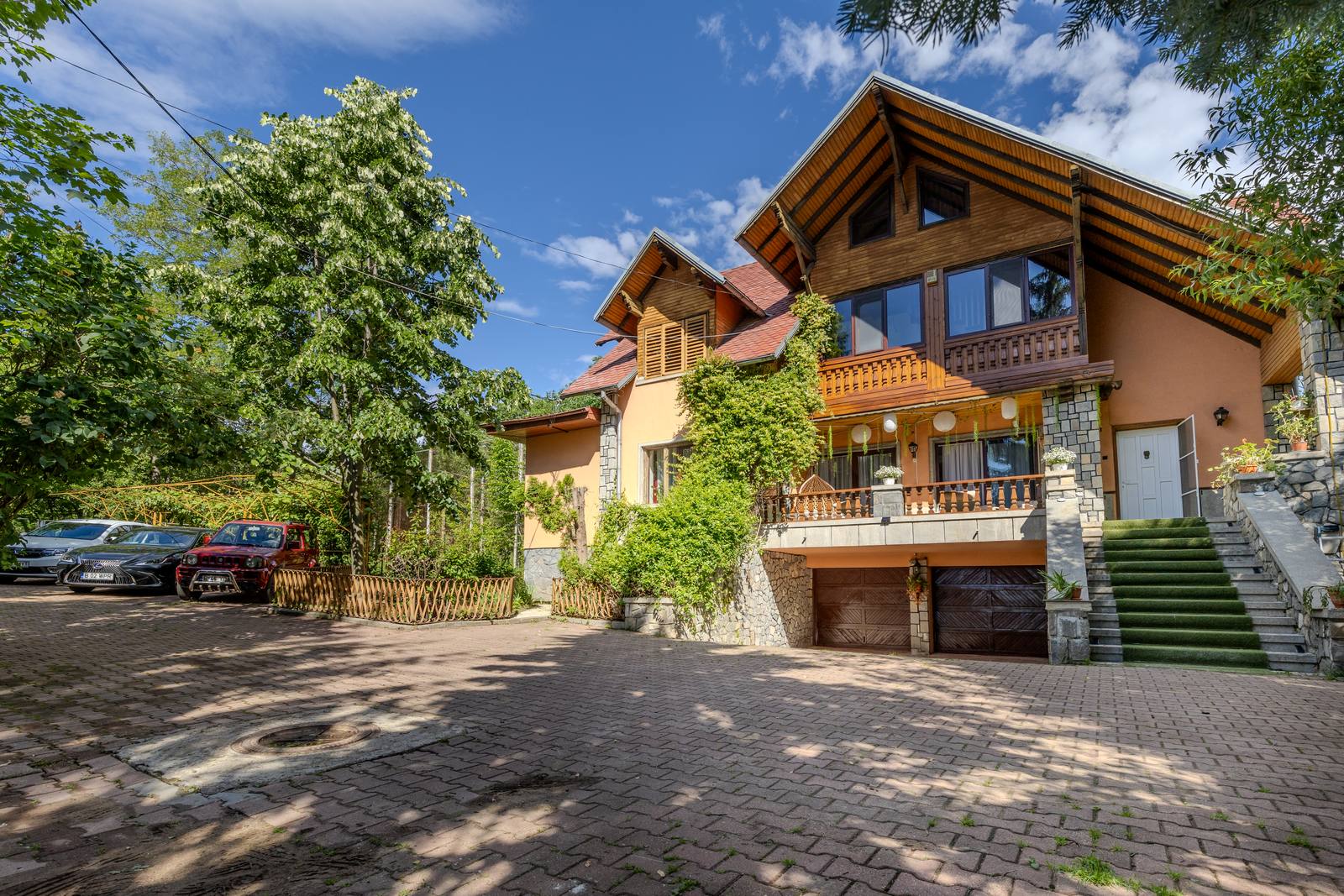 Exterior & livadă